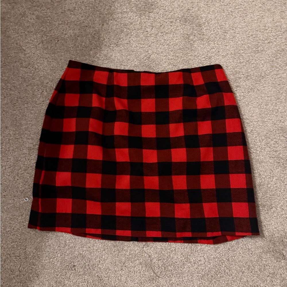 Old Navy Red and Black Checkered Mini Skirt
